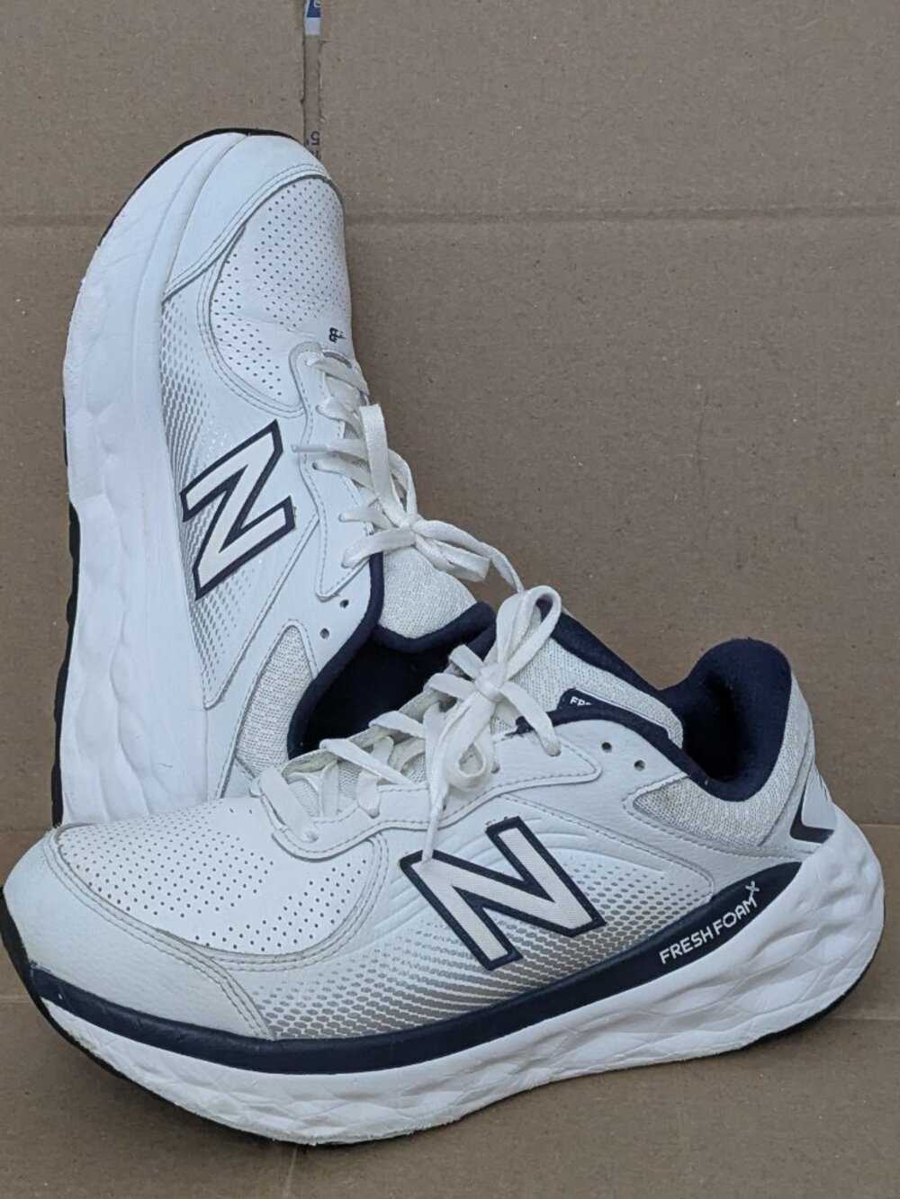 New Balance Fresh Foam X 840 White Team Navy Men's 9.5 Running Shoes MW840FW1 - Picture 3 of 13